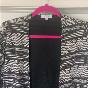 🖤✨ Dressy cardigan! Perfect for holidays!✨🖤